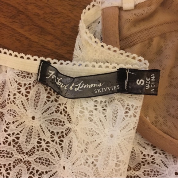 SOLD - Picture 4 of 5